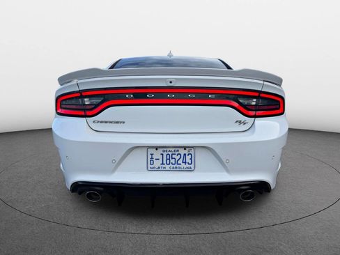 Used 2019 Dodge Charger R/T w/ Plus Group image 5