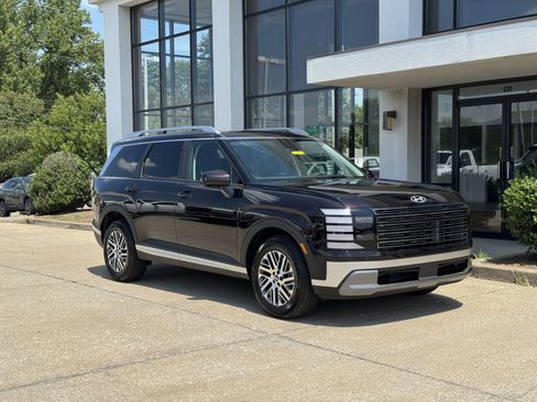 New 2026 Hyundai Palisade SEL image 2