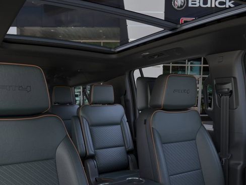 New 2026 GMC Yukon XL AT4 AWD/4WD image 24