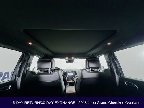 Used 2018 Jeep Grand Cherokee Overland AWD/4WD image 37