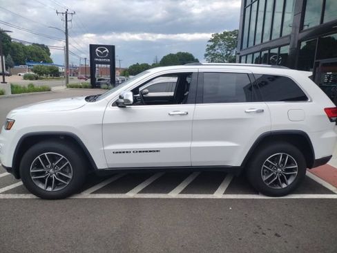 Used 2018 Jeep Grand Cherokee Limited w/ Luxury Group II AWD/4WD image 3