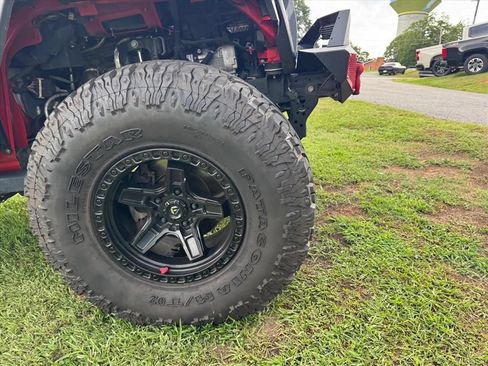 Used 2021 Jeep Wrangler Unlimited Sport AWD/4WD image 2