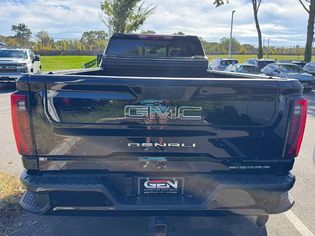 Used 2025 GMC Sierra 3500 Denali Ultimate AWD/4WD image 36