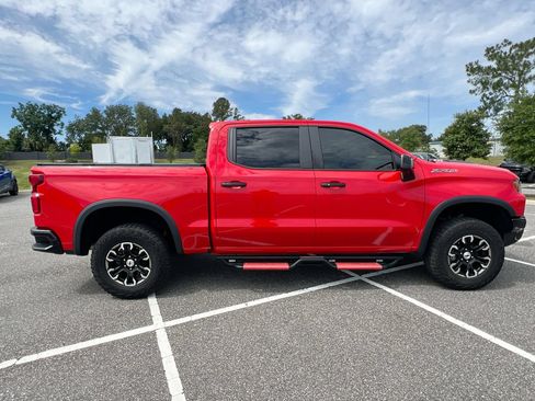 Used 2023 Chevrolet Silverado 1500 ZR2 AWD/4WD image 2