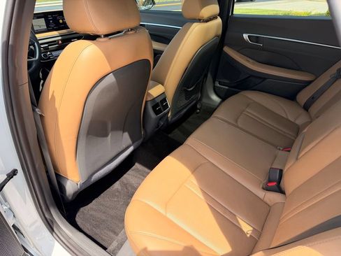 Used 2020 Hyundai Sonata Limited w/ Cargo Package FWD image 32