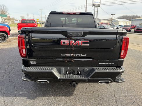 Used 2023 GMC Sierra 1500 Denali image 4