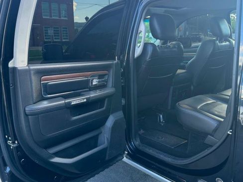 Used 2014 RAM 1500 Laramie w/ Convenience Group AWD/4WD image 21