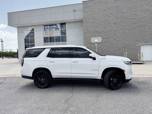Used 2021 Chevrolet Tahoe High Country w/ Premium Package AWD/4WD image 5