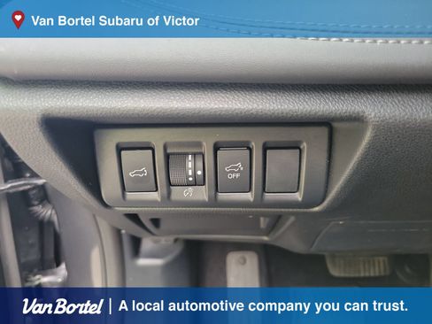 Certified 2025 Subaru Outback Touring AWD/4WD image 16