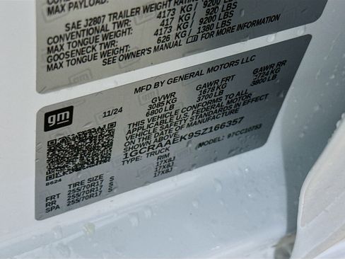 Used 2025 Chevrolet Silverado 1500 W/T RWD image 35