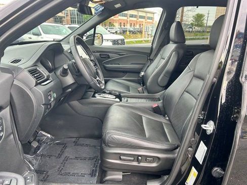 Used 2023 Honda Passport Elite image 6