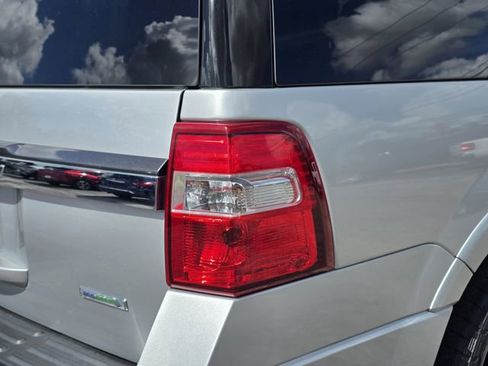 Used 2017 Ford Expedition Limited w/ Equipment Group 301A image 10