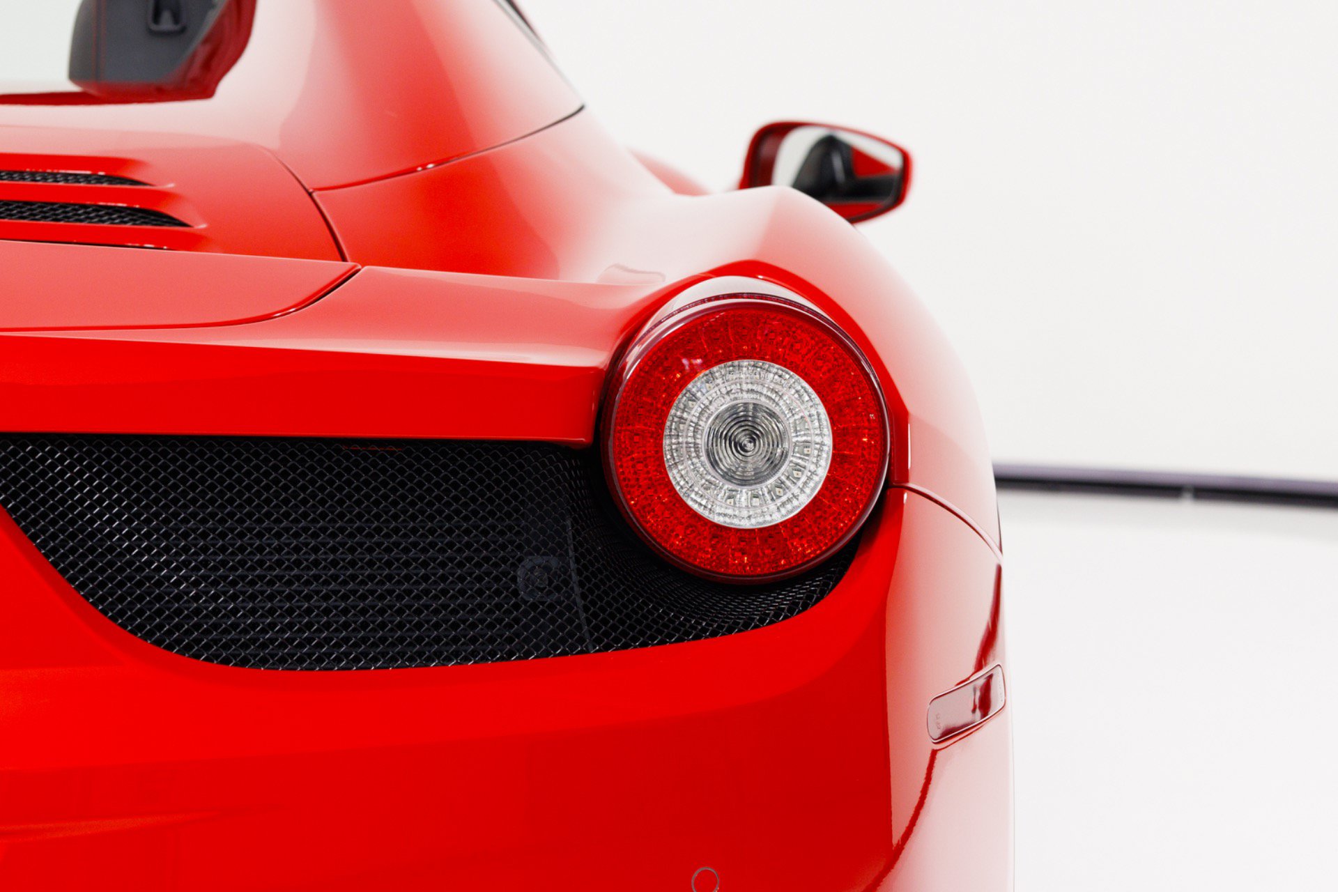 Used 2013 Ferrari 458 Spider RWD image 70