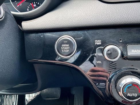 Used 2021 Kia Sportage EX w/ EX Technology Package FWD image 23