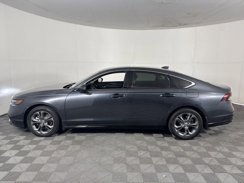 Certified 2025 Honda Accord EX-L image 7