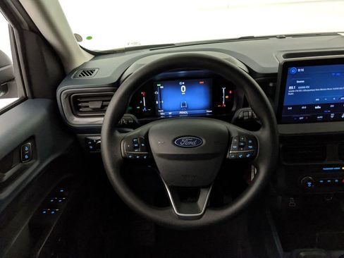 New 2025 Ford Maverick XL image 16