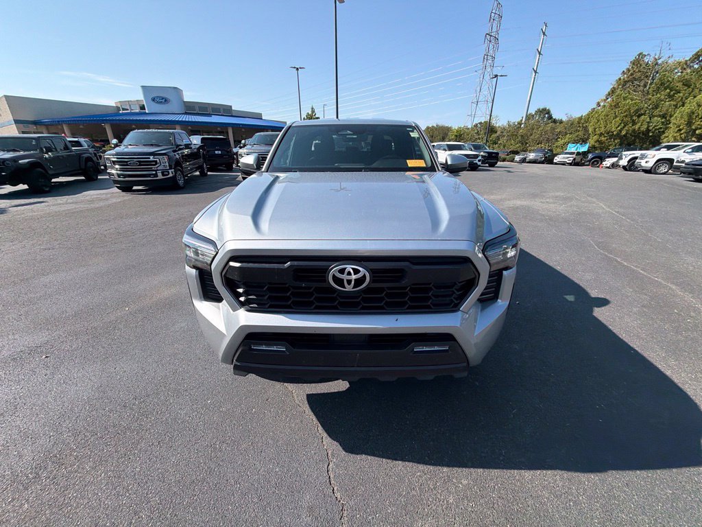 Used 2025 Toyota Tacoma TRD Off-Road AWD/4WD image 23