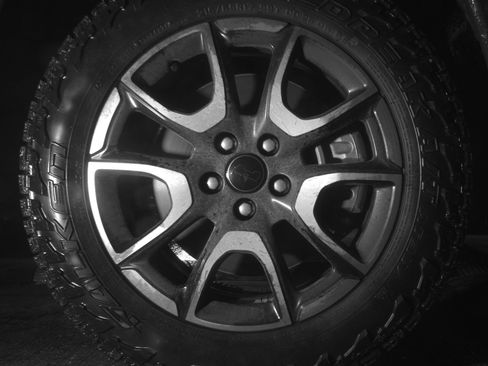 Used 2025 Jeep Compass Trailhawk AWD/4WD image 13