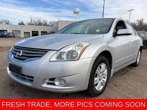 Used 2010 Nissan Altima 2.5 SL w/ SL Pkg image 1