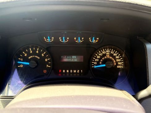 Used 2014 Ford F150 XL w/ Equipment Group 101A Mid AWD/4WD image 27