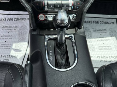 Used 2015 Ford Mustang Premium RWD image 19