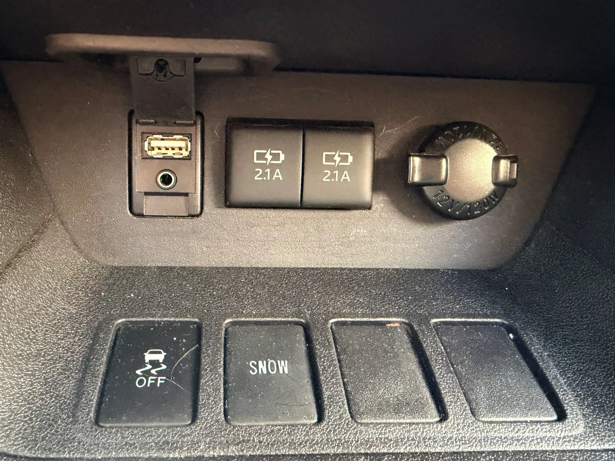 Used 2018 Toyota Highlander Limited FWD image 21