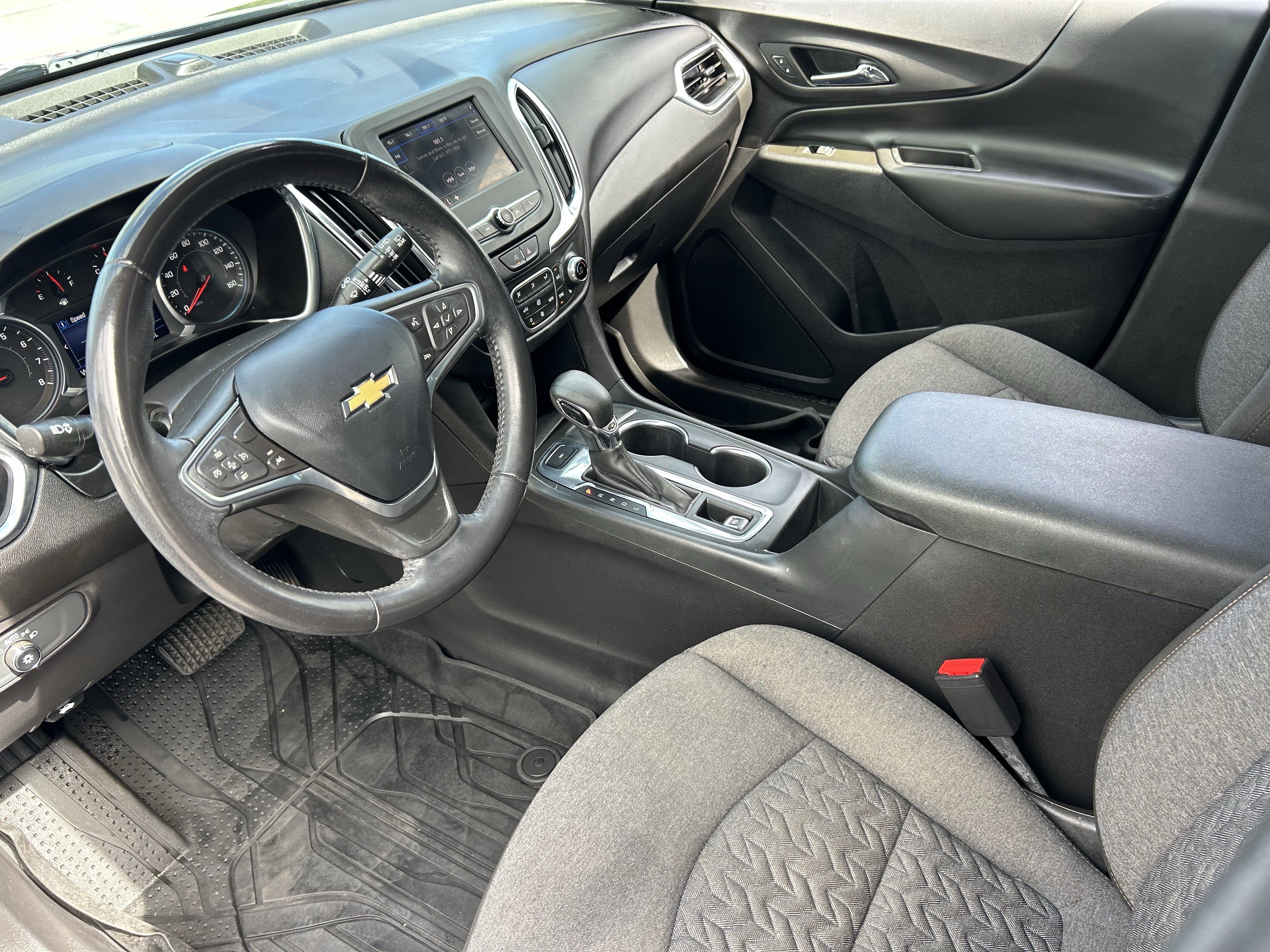 Used 2022 Chevrolet Equinox LT AWD/4WD image 16