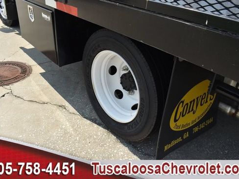 Used 2024 Chevrolet Low Cab Forward RWD image 14