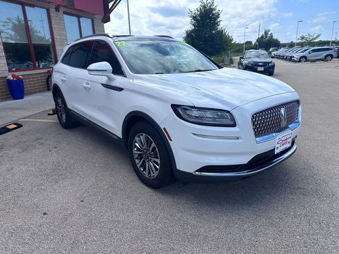 Used 2022 Lincoln Nautilus Reserve FWD image 3
