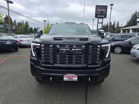 New 2026 GMC Sierra 3500 Denali Ultimate AWD/4WD image 2