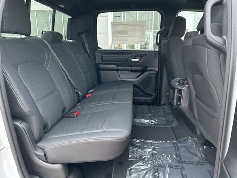 New 2026 RAM 1500 Express image 17