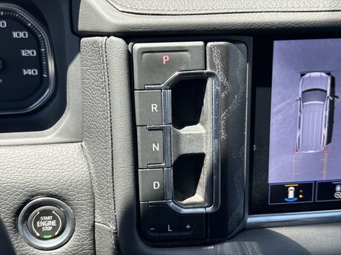 Used 2021 GMC Yukon Denali AWD/4WD image 16