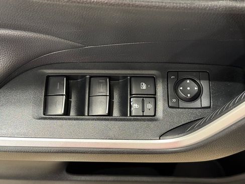 Certified 2025 Toyota RAV4 XLE AWD/4WD image 16