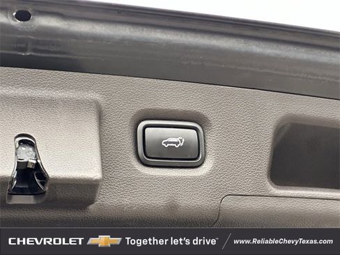 Used 2020 Hyundai Santa Fe SEL w/ Convenience Package image 33