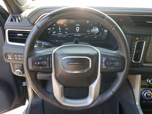 Used 2024 GMC Yukon XL Denali w/ Advanced Technology Package RWD image 20