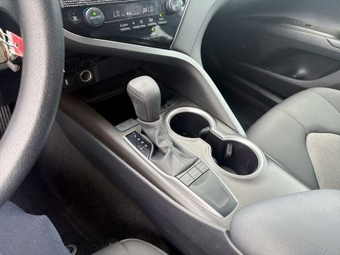 Used 2024 Toyota Camry LE image 29