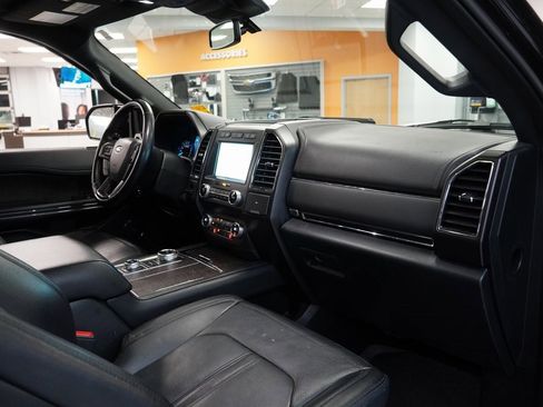 Used 2021 Ford Expedition Max Limited image 38