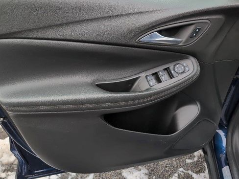 Certified 2022 Buick Encore GX Preferred w/ Cold Weather Comfort Package image 9