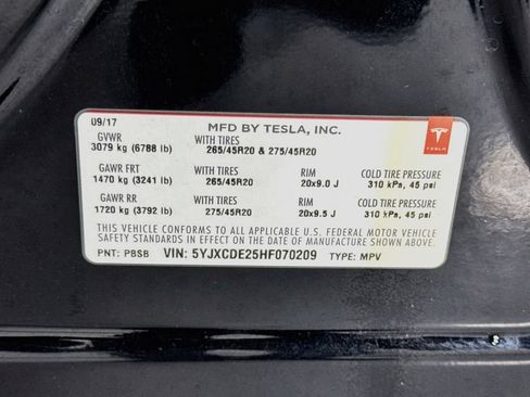 Used 2017 Tesla Model X 100D AWD/4WD image 43