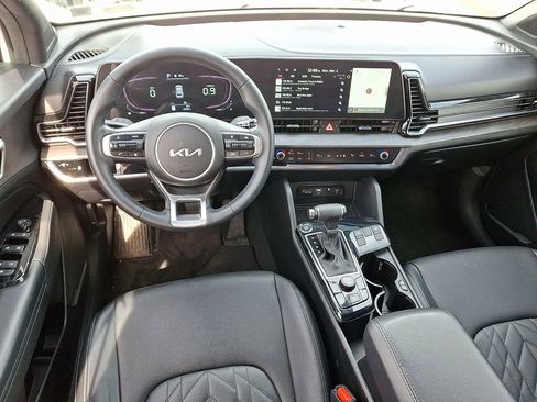 Certified 2023 Kia Sportage X-Line image 11