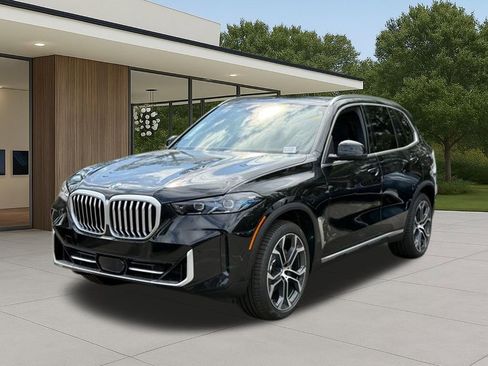New 2026 BMW X5 sDrive40i w/ Premium Package RWD image 2