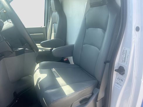 Used 2023 Ford E-350 and Econoline 350 Super Duty w/ Power Windows & Locks Group RWD image 18