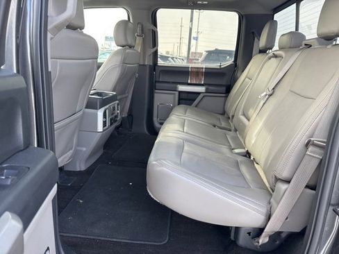 Used 2018 Ford F150 Lariat w/ Equipment Group 502A Luxury image 13