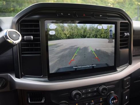 Used 2024 Ford F150 XL RWD image 9