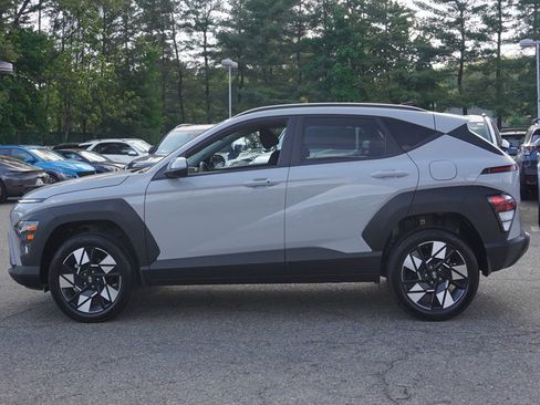 Used 2025 Hyundai Kona SEL AWD/4WD image 15