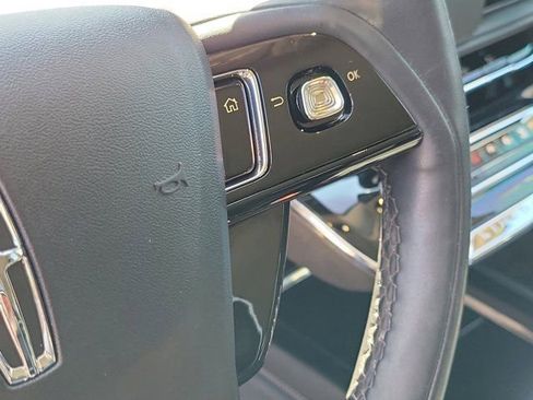 Used 2023 Lincoln Corsair Standard image 25