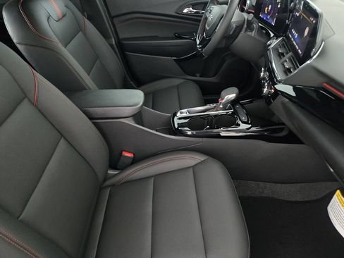 New 2026 Chevrolet Trax RS w/ Driver Confidence Package FWD image 16