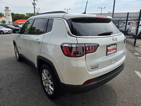 Used 2023 Jeep Compass Latitude AWD/4WD image 33