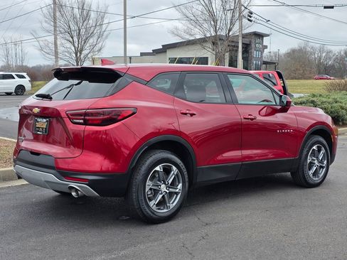 Used 2025 Chevrolet Blazer LT image 5