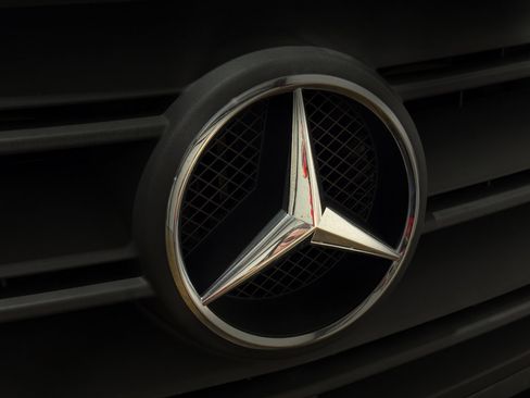 Used 2022 Mercedes-Benz Sprinter 2500 image 39